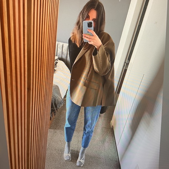 Madewell Balloon Classic Wash — 26 Tall - Picture 2 of 7